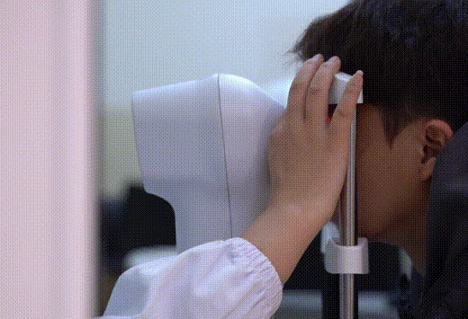 孩子视力1.0就万事大吉了？还得看这个关键指标